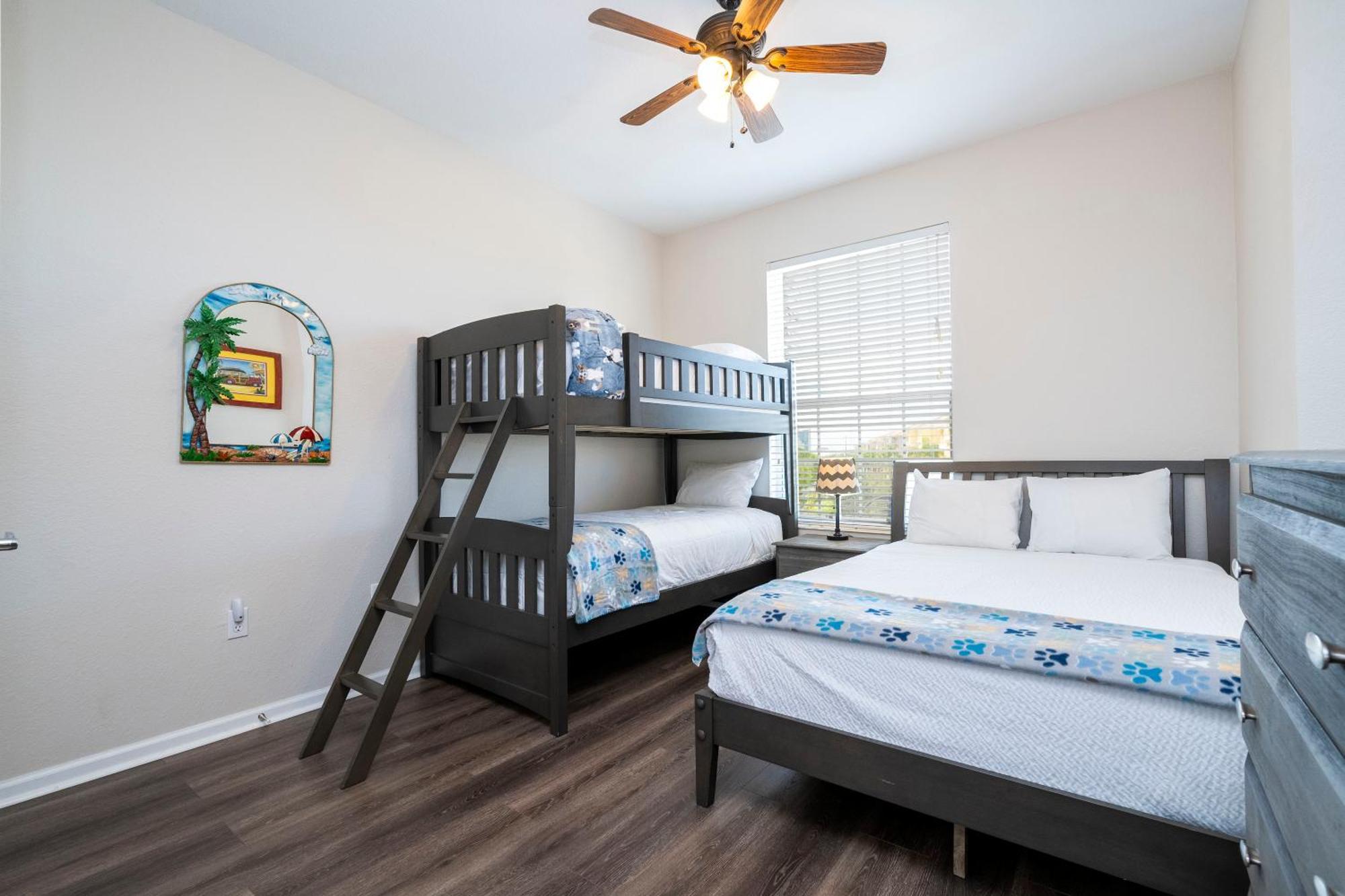 Location Location Orlando Resort Near All Parks! Int'L Dr Exterior photo