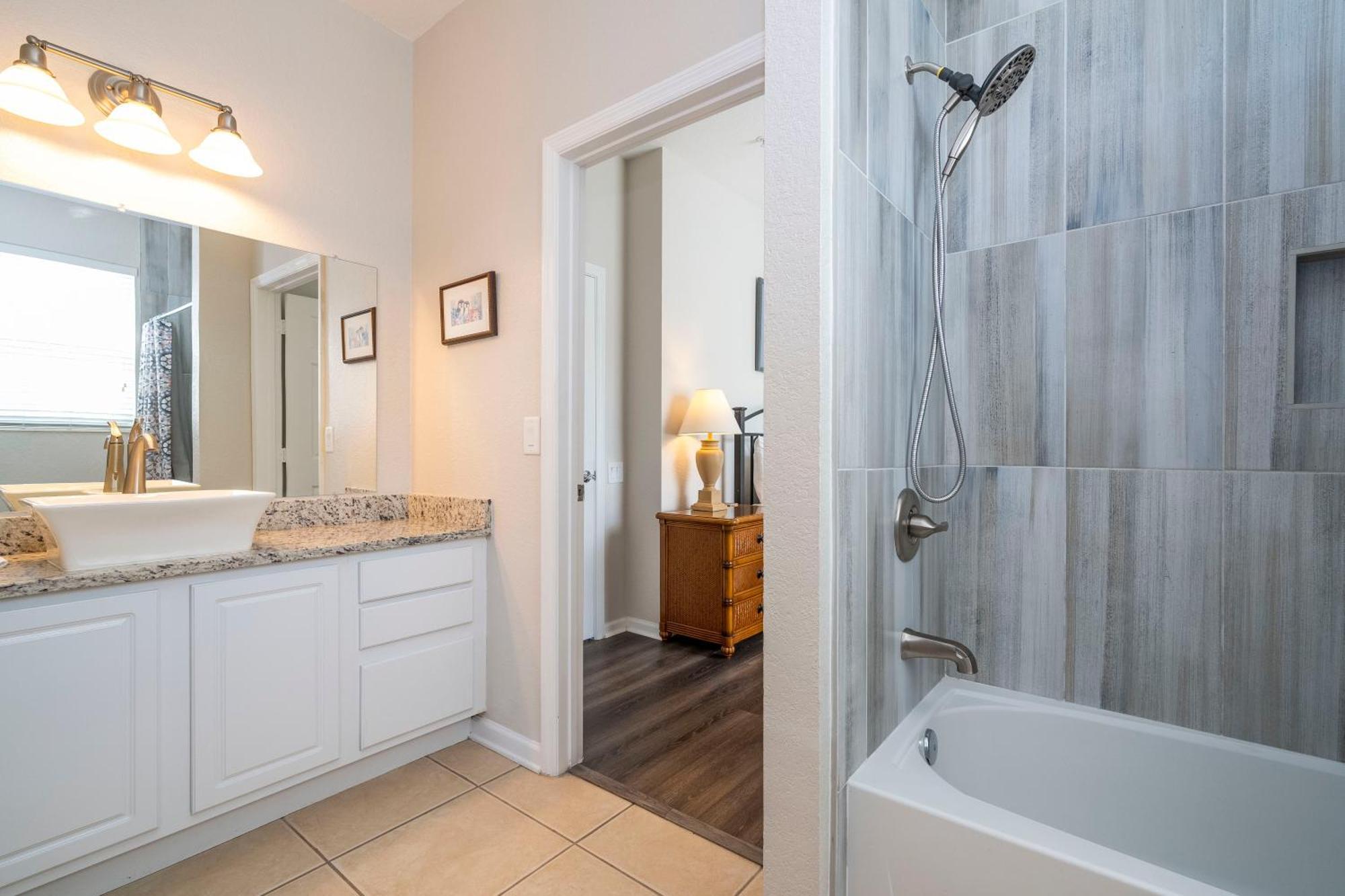 Location Location Orlando Resort Near All Parks! Int'L Dr Exterior photo